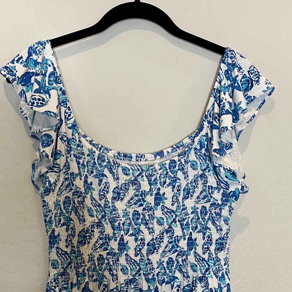 Lilly Pulitzer Floral Blue and White Smocked bodice summer Dress size large - Picture 9 of 11